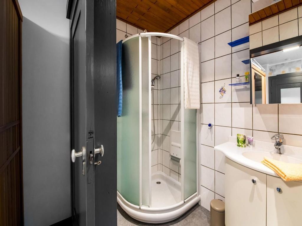 Atmospheric Holiday Home In B Llingen With Infrared Sauna Bullange Kültér fotó
